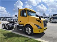 2020 Volvo VNR64T300