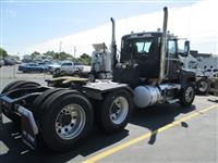 2021 Mack PI64T