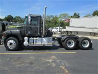 2021 Mack PI64T