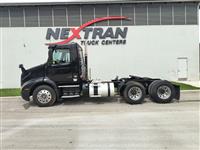 2020 Volvo VNR64T