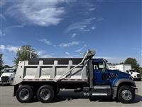 2019 Mack GR64F