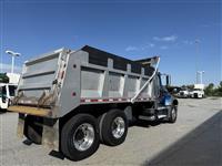 2019 Mack GR64F