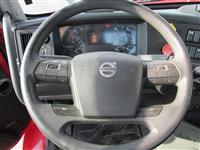 2020 Volvo VNL64T300