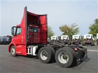 2020 Volvo VNL64T300