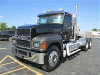 2022 Mack PI64T