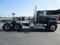 2022 Mack PI64T