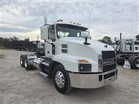 2020 Mack AN64T