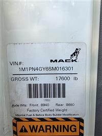 2025 Mack PI64T