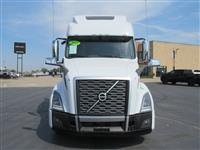 2022 Volvo VNL64T860
