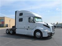 2022 Volvo VNL64T860