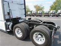2022 Volvo VNL64T860