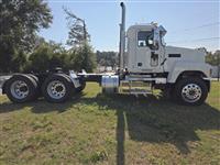 2025 Mack PI64T