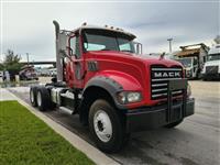 2020 Mack GR64FT