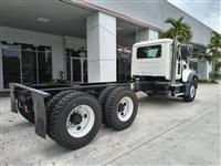 2025 Mack GR64F