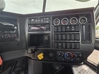 2024 Mack GR64F