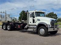 2024 Mack GR64F