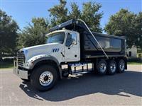 2024 Mack GR64F