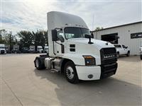 2019 Mack AN42T