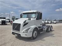 2019 Volvo VNR64T300