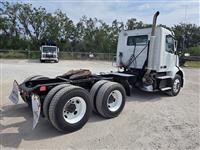 2019 Volvo VNR64T300