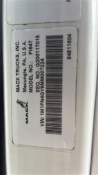 2021 Mack PI64T