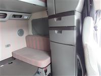 2023 Volvo VNL64T860