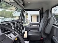 2025 Mack GR64FT
