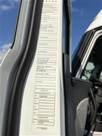 2025 Volvo VNL64T860