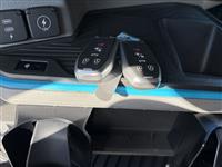 2025 Volvo VNL64T860