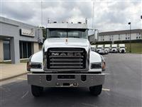 2025 Mack GR64FT
