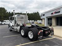 2025 Mack GR64FT