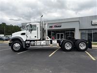 2025 Mack GR64FT