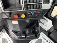 2025 Mack GR64FT