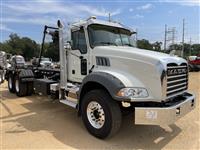 2024 Mack GR64BR