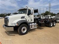 2024 Mack GR64BR