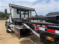 2024 Mack GR64B