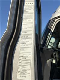 2026 Volvo VNL64T860