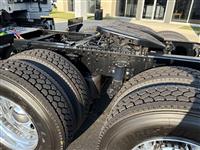 2026 Volvo VNL64T860