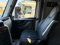 2026 Volvo VNL64T860