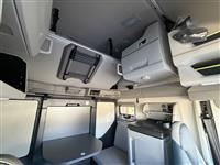 2026 Volvo VNL64T860