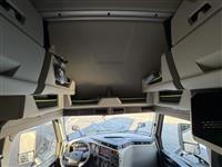 2026 Volvo VNL64T860