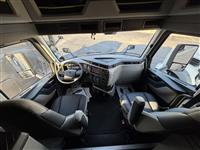 2026 Volvo VNL64T860