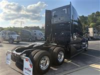 2026 Volvo VNL64T860