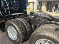 2026 Volvo VNL64T860