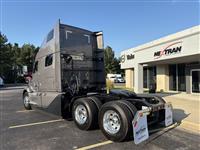 2026 Volvo VNL64T860