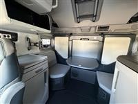 2026 Volvo VNL64T860