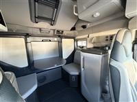 2026 Volvo VNL64T860
