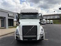 2025 Volvo VNL64T740