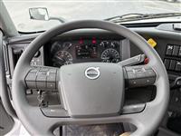 2025 Volvo VNL64T740