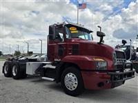 2019 Mack AN64T